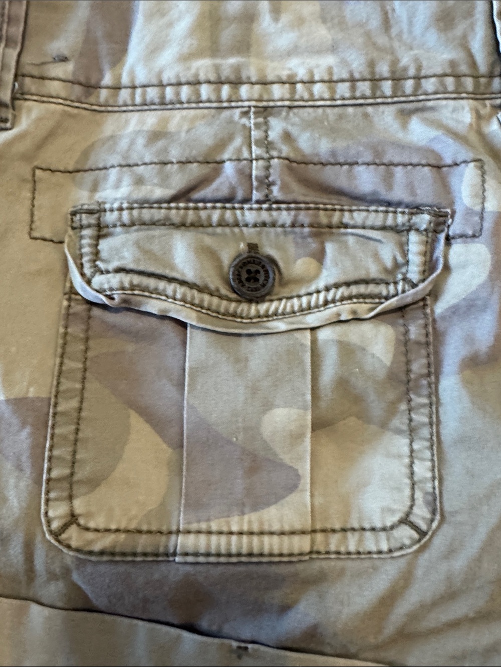 Abercrombie & Fitch Women's Camo Roll-Hem Jean Shorts - Tan/Beige - Picture 7 of 7